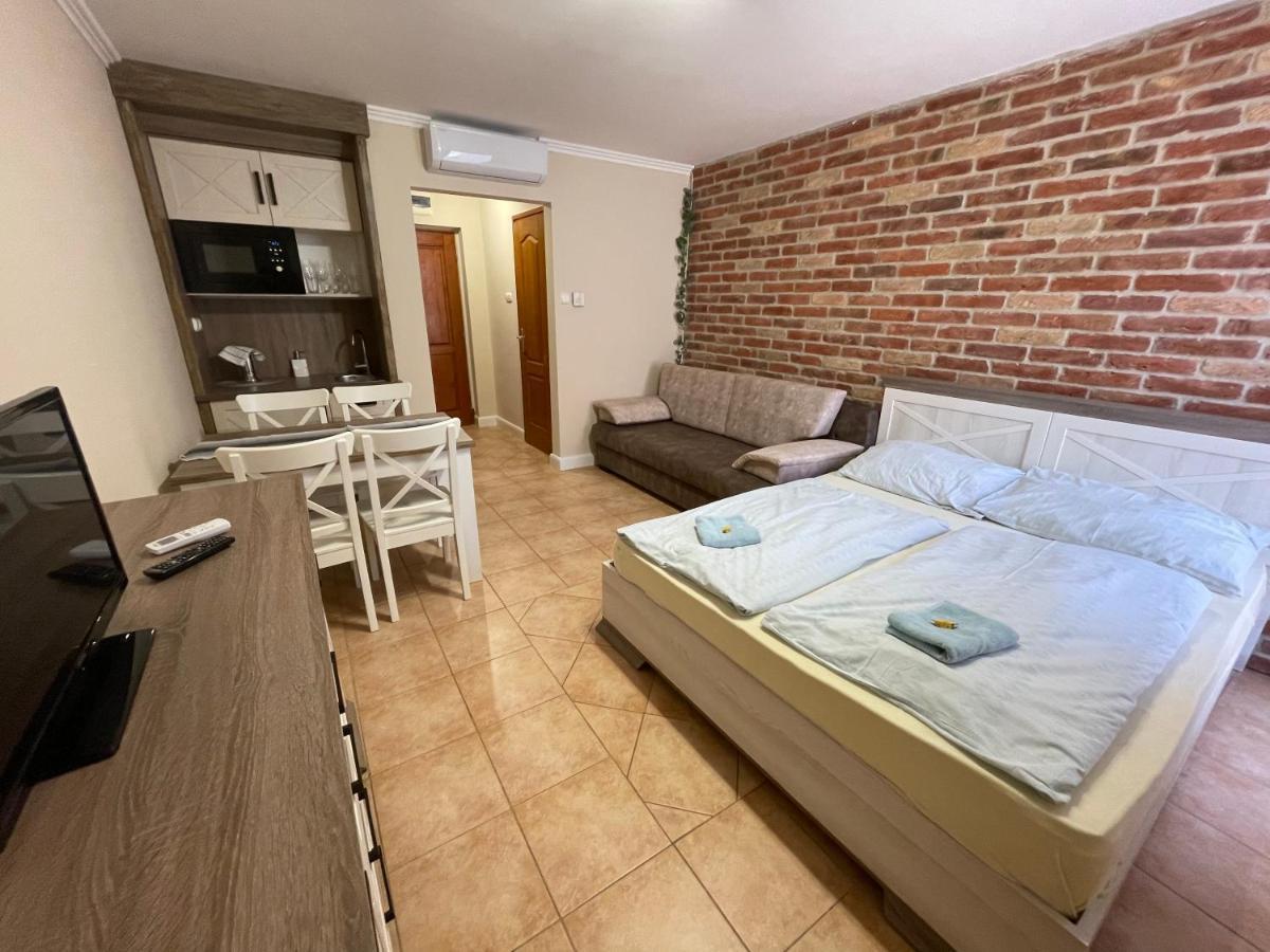 Dalma Apartment Gyula Exterior foto